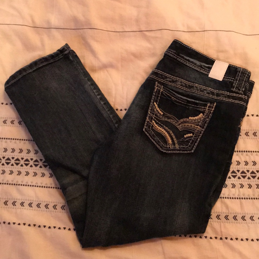 EUC size 11/12 Maurices capri jeans